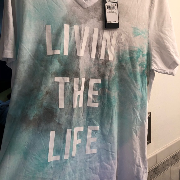 Guess tee - Picture 2 of 2